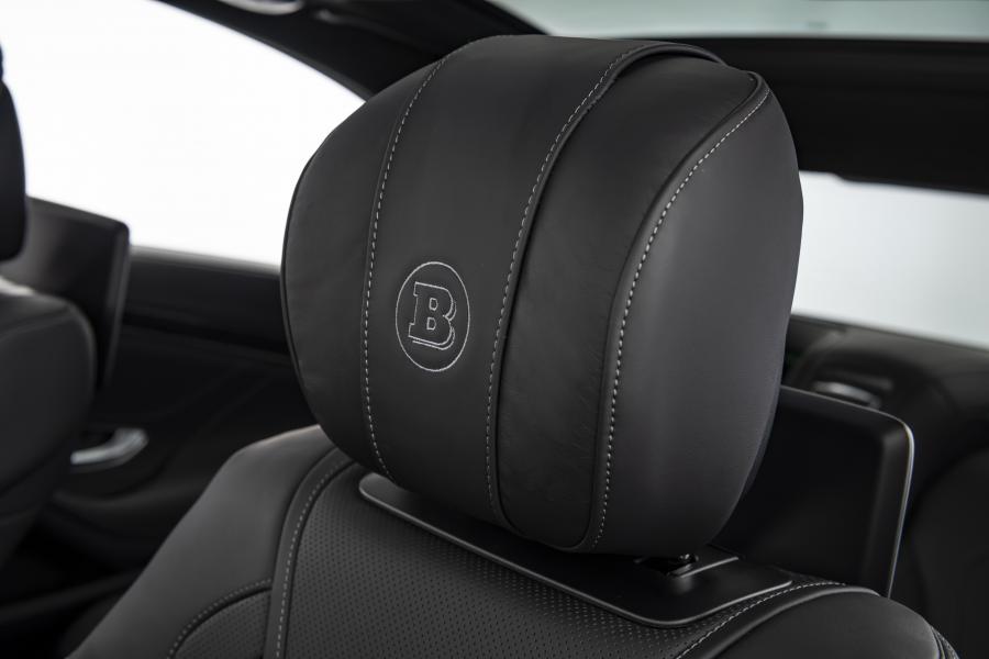 Детали интерьера Mercedes-AMG S63 800 by Brabus (V222) 2020 года  (фото 23 из 26)